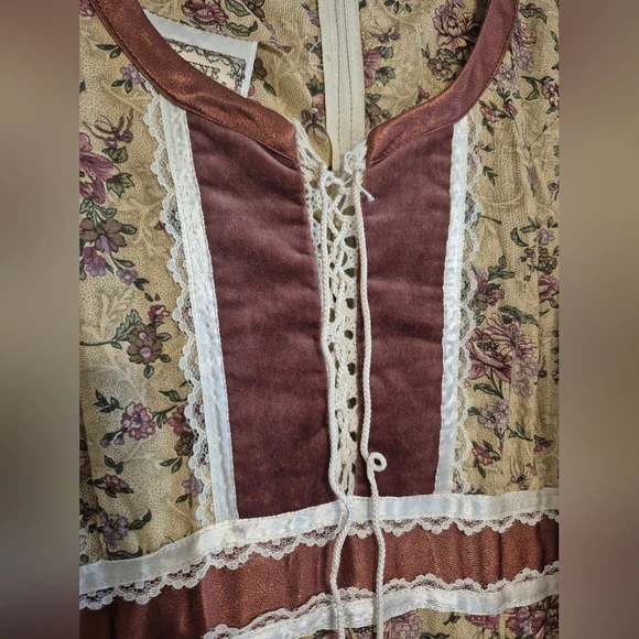 Vintage Gunne Sax Peasant Dress - Picture 6 of 16